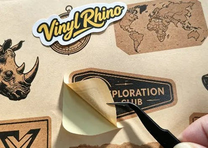 Custom printed personalized kraft paper labels for coffee bags and honey jars, showcasing a high-quality textured background that is easy to write on for a professional matte look.